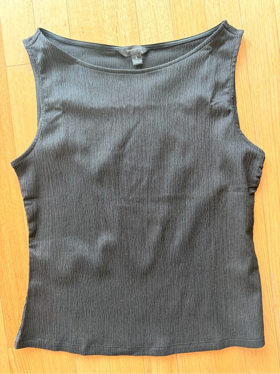 Tops - Banana Republic Black Ribbed Shell S NWT